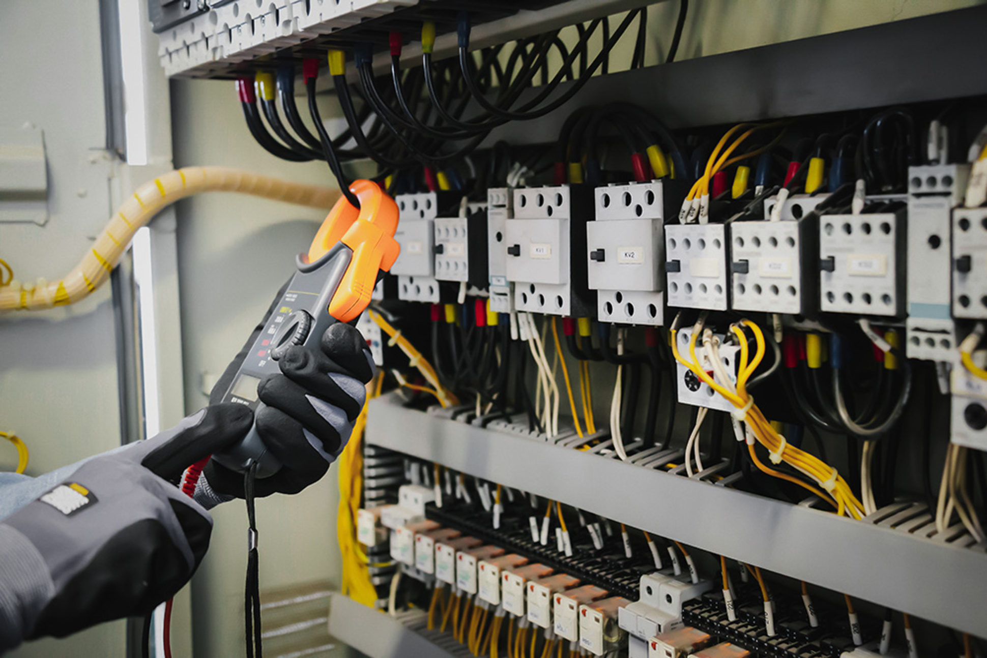 DGUV Vorschrift 3-Check bei Elektro Pfisterer in Laaber