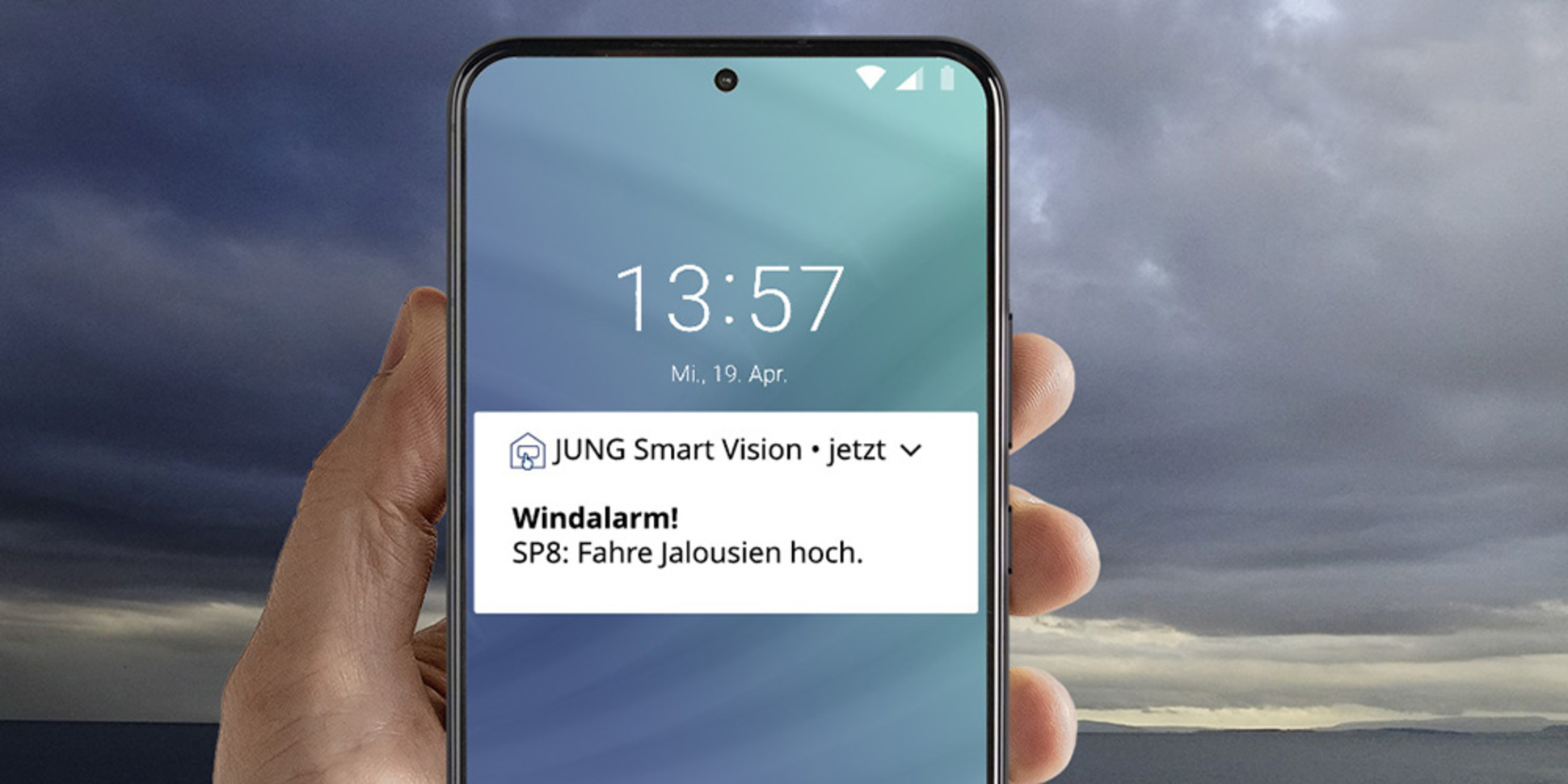JUNG Smart Panel 8 bei Elektro Pfisterer in Laaber