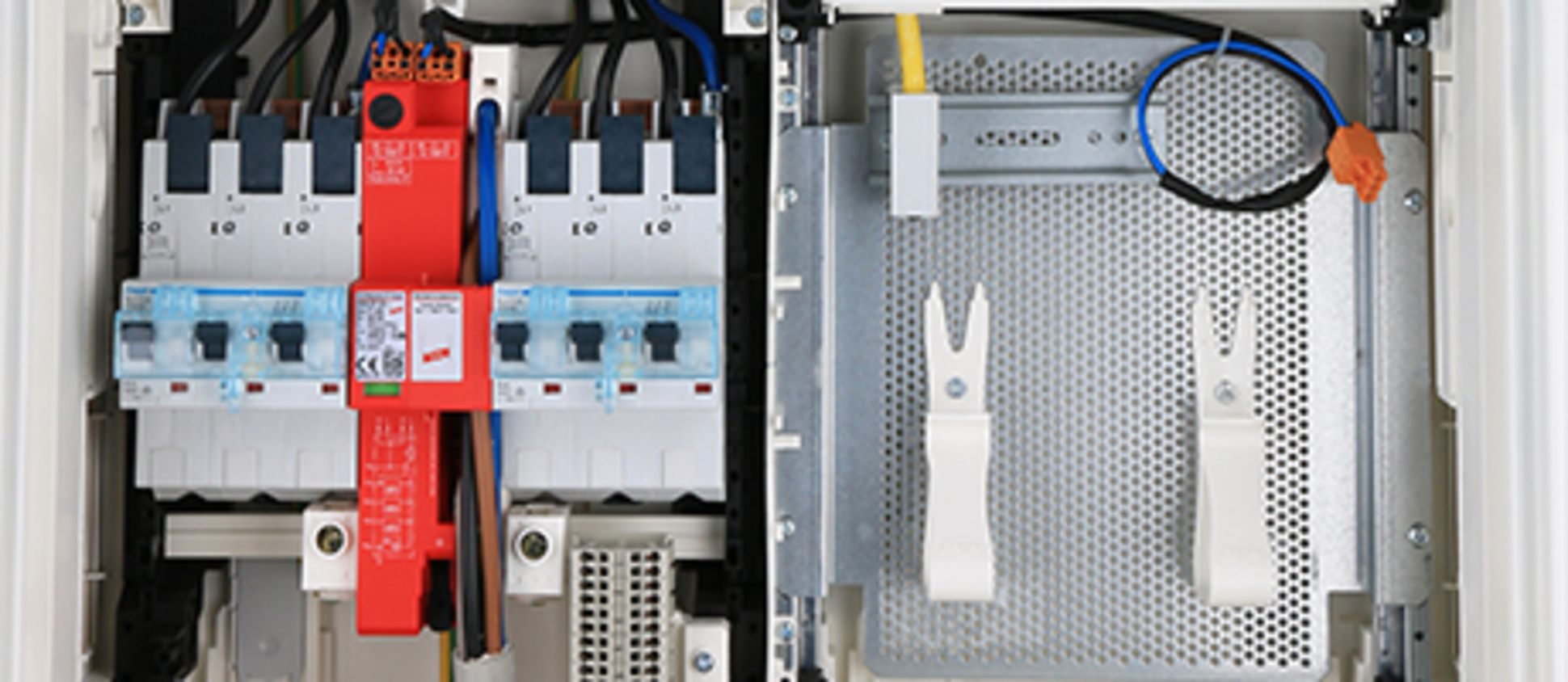 Hausanschluss, Zähler und Unterverteiler bei Elektro Pfisterer in Laaber