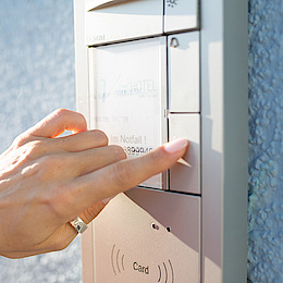 Sprech­anlagen bei Elektro Pfisterer in Laaber